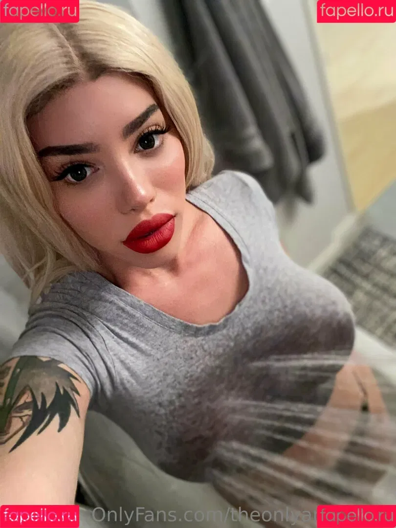 theonlyanaconda Onlyfans Photo Gallery 
