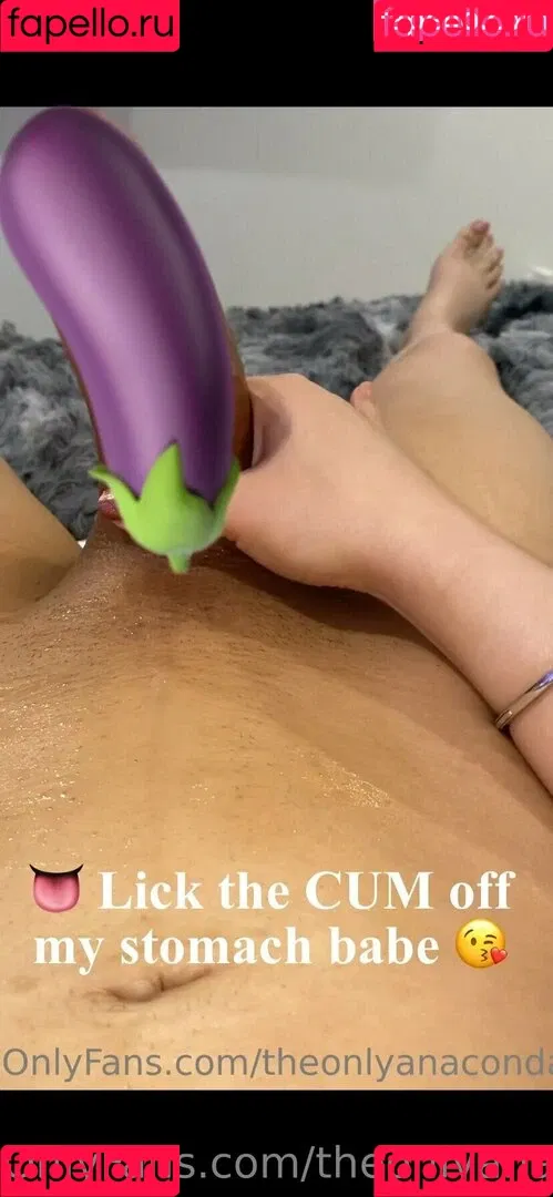 theonlyanaconda Onlyfans Photo Gallery 