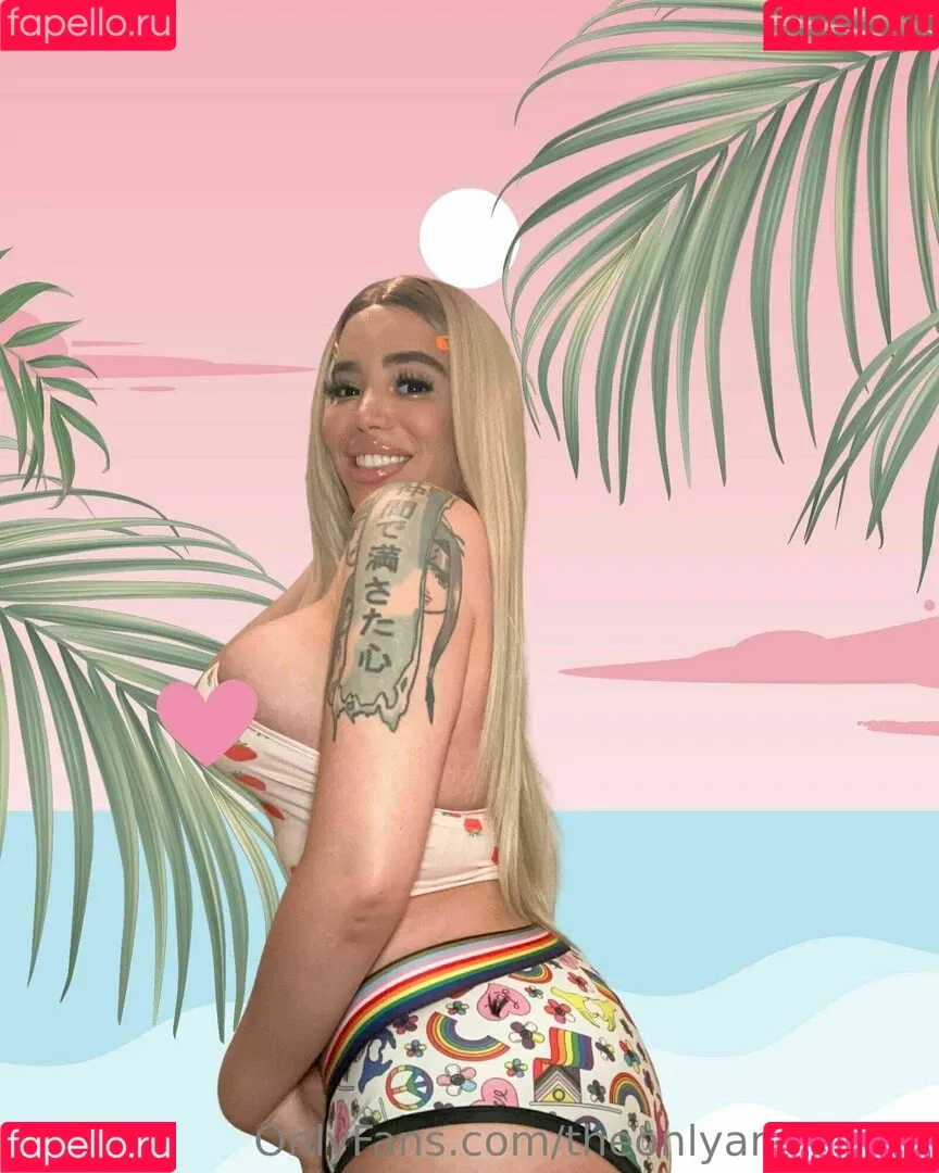 theonlyanaconda Onlyfans Photo Gallery 