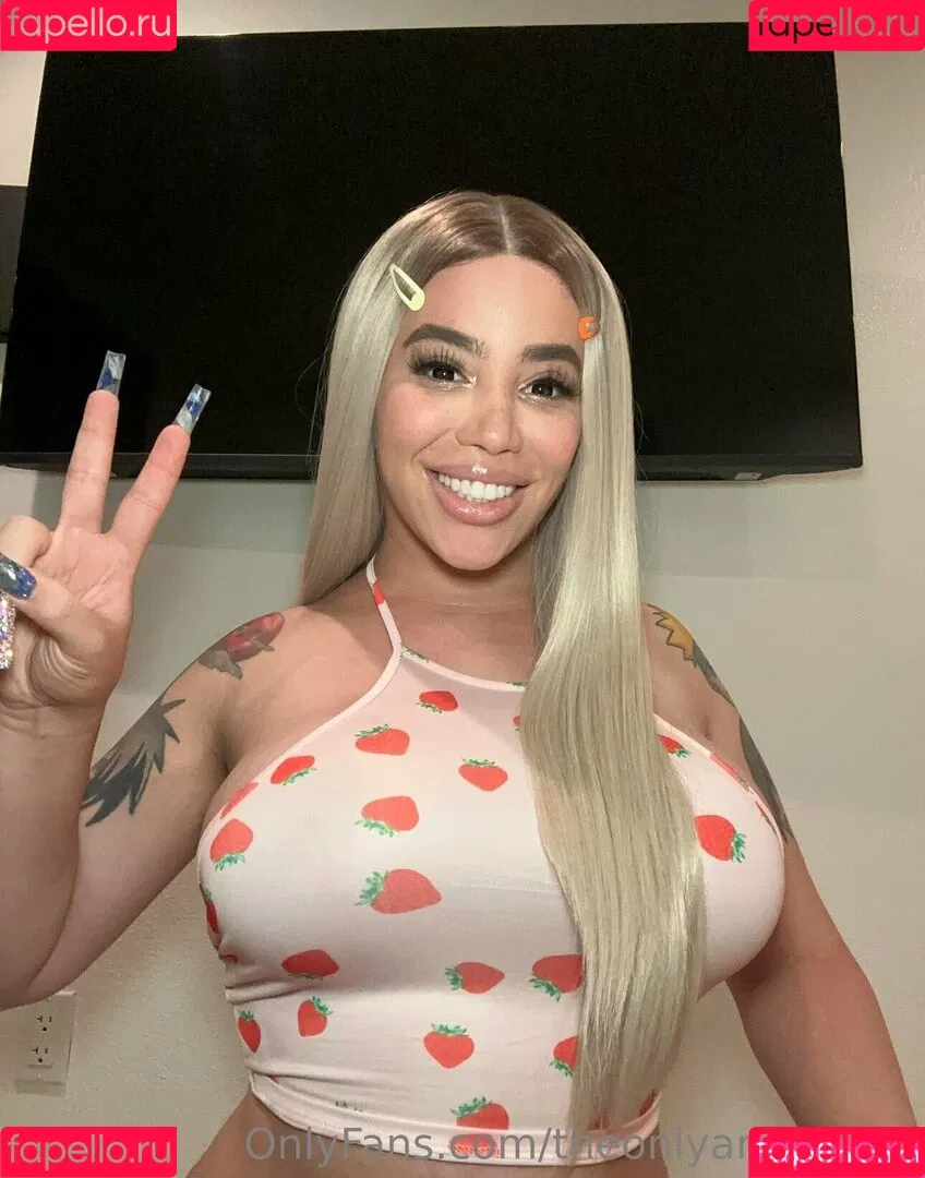 theonlyanaconda Onlyfans Photo Gallery 