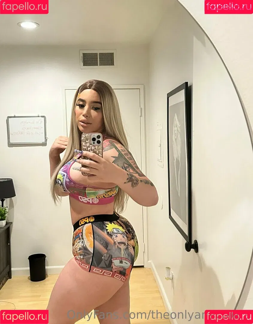 theonlyanaconda Onlyfans Photo Gallery 