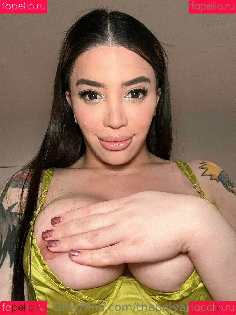 theonlyanaconda Onlyfans Photo Gallery 