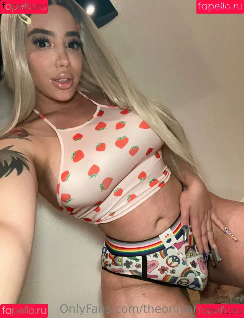 theonlyanaconda Onlyfans Photo Gallery 