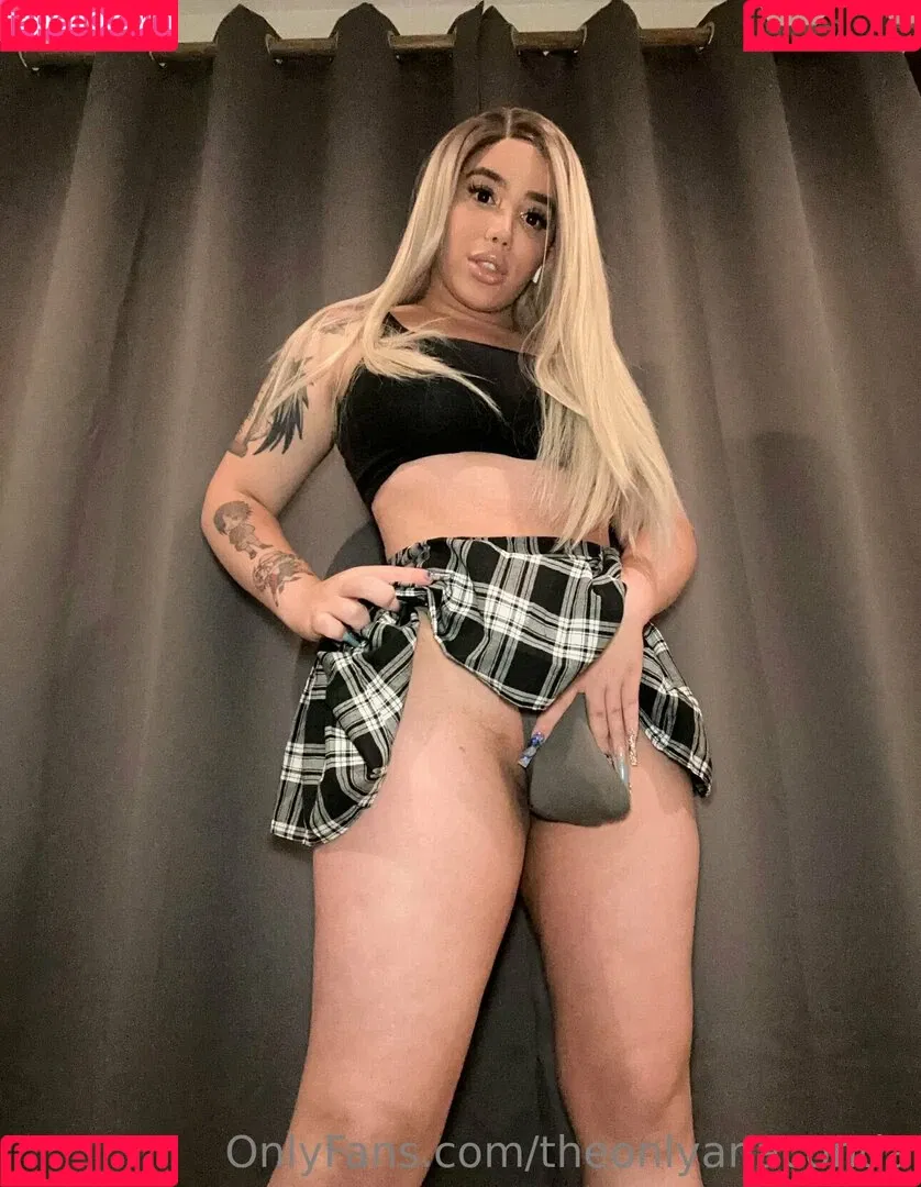 theonlyanaconda Onlyfans Photo Gallery 