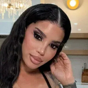 theonlyanaconda Onlyfans Photo Gallery 