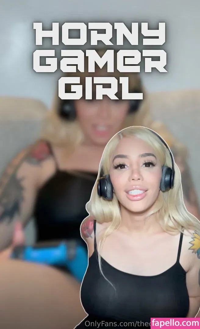 theonlyanaconda Onlyfans Photo Gallery 