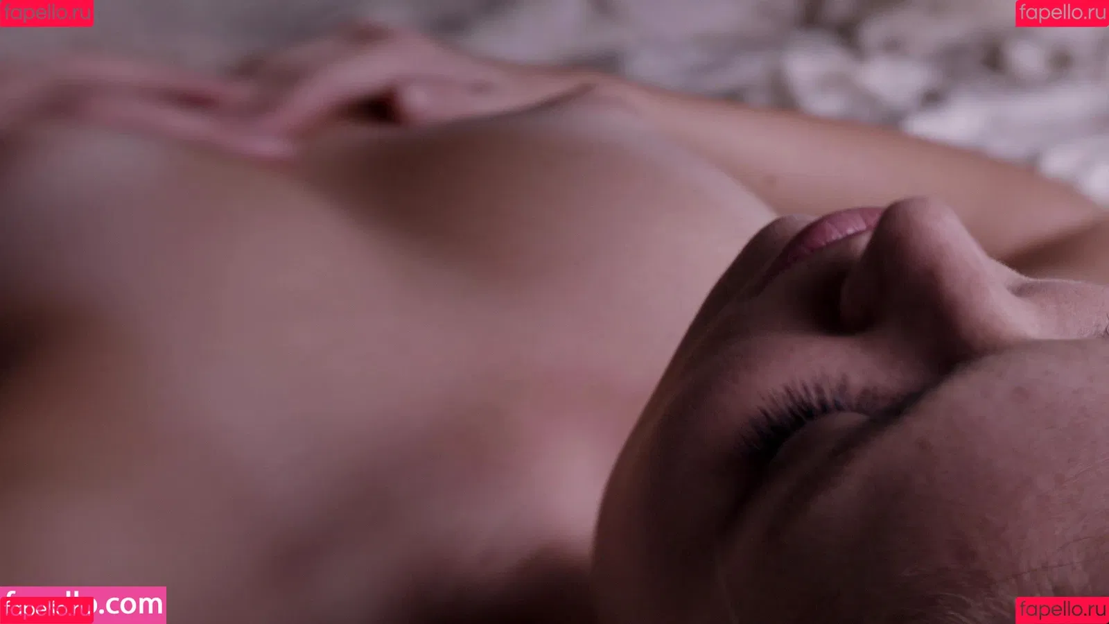 Lili Simmons Onlyfans Photo Gallery 
