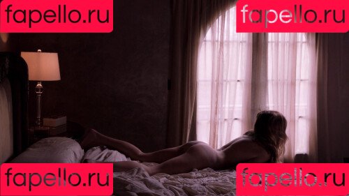 Lili Simmons Onlyfans Photo Gallery 