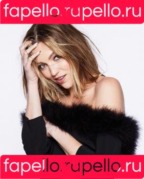 Lili Simmons Onlyfans Photo Gallery 