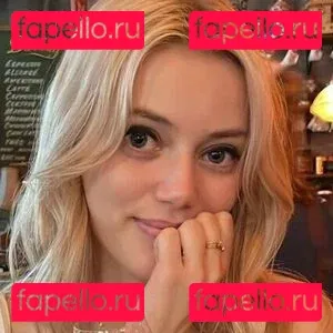 Grace Van Dien Onlyfans Photo Gallery 