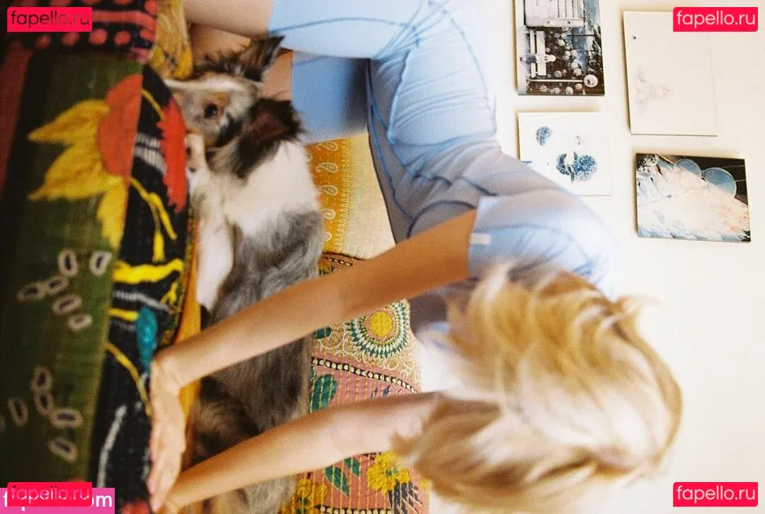 Grace Van Dien Onlyfans Photo Gallery 