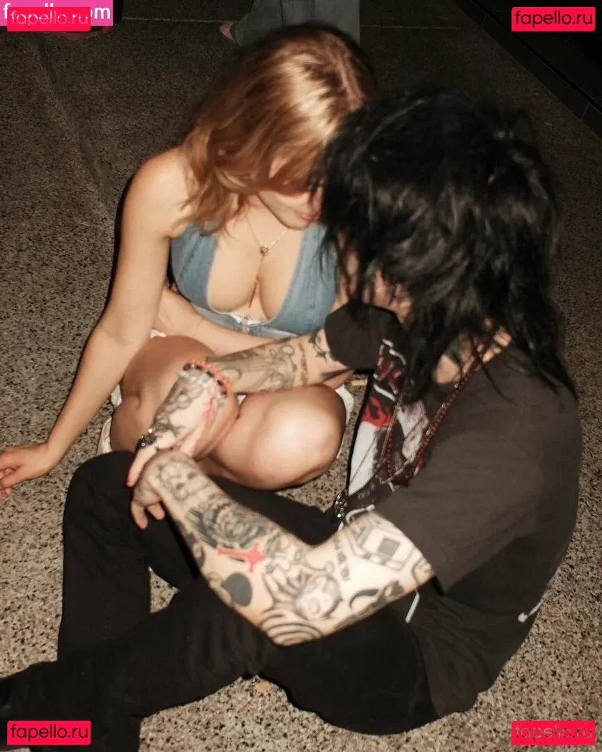 Grace Van Dien Onlyfans Photo Gallery 