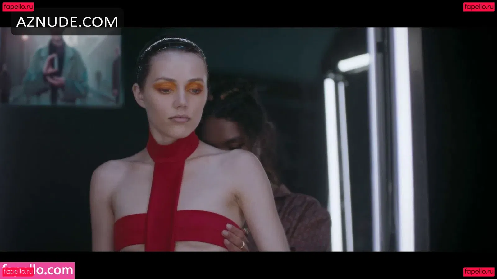 Grace Van Dien Onlyfans Photo Gallery 