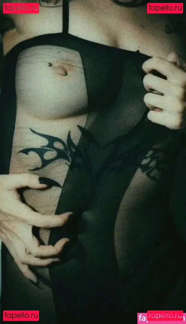 Dhebora Schenoor Onlyfans Photo Gallery 