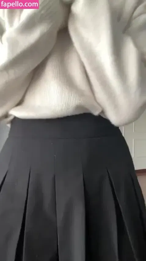 MintakaAww Onlyfans Photo Gallery 