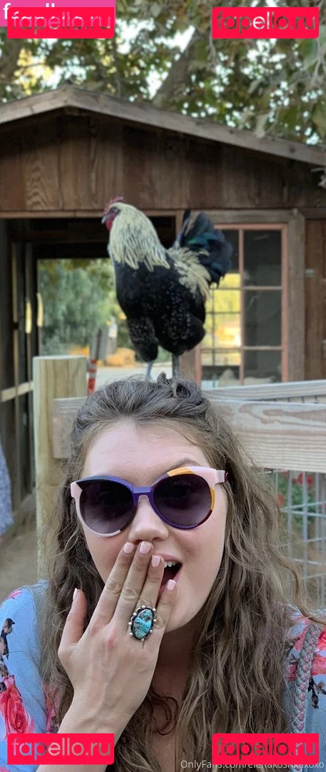 Elenakoshkaxoxo Onlyfans Photo Gallery 