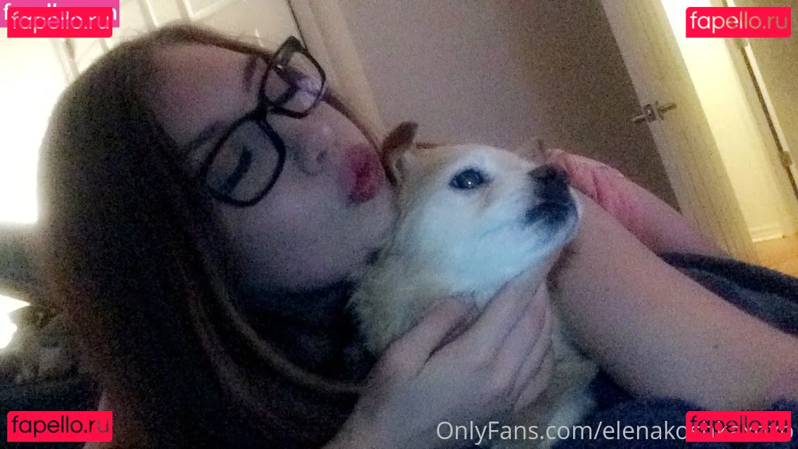 Elenakoshkaxoxo Onlyfans Photo Gallery 