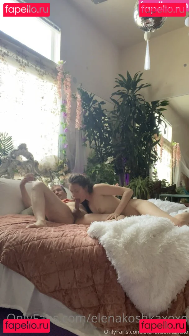 Elenakoshkaxoxo Onlyfans Photo Gallery 