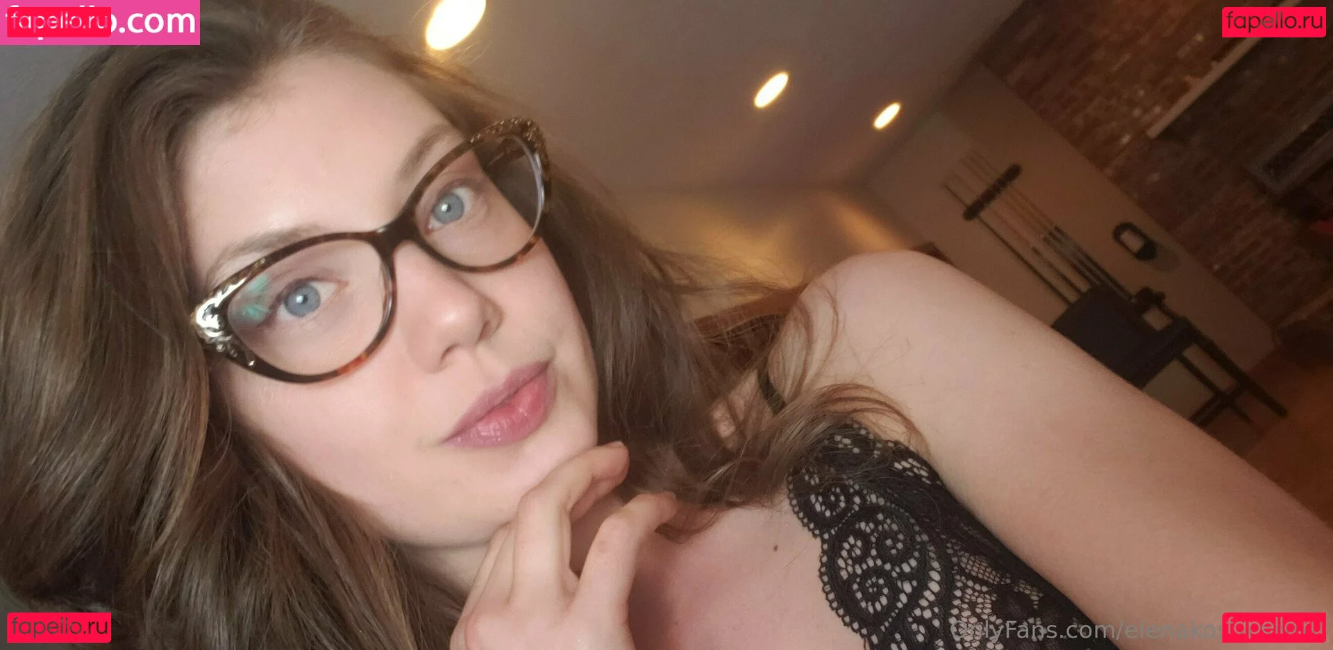 Elenakoshkaxoxo Onlyfans Photo Gallery 