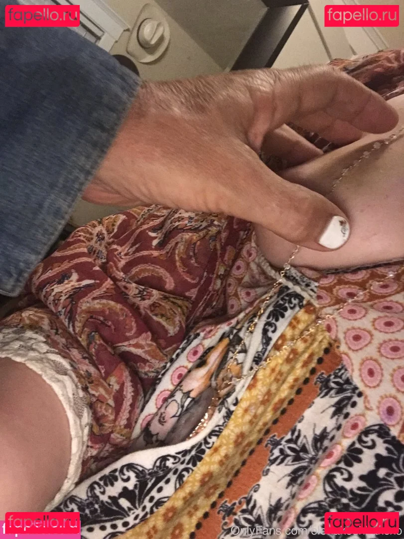 Elenakoshkaxoxo Onlyfans Photo Gallery 