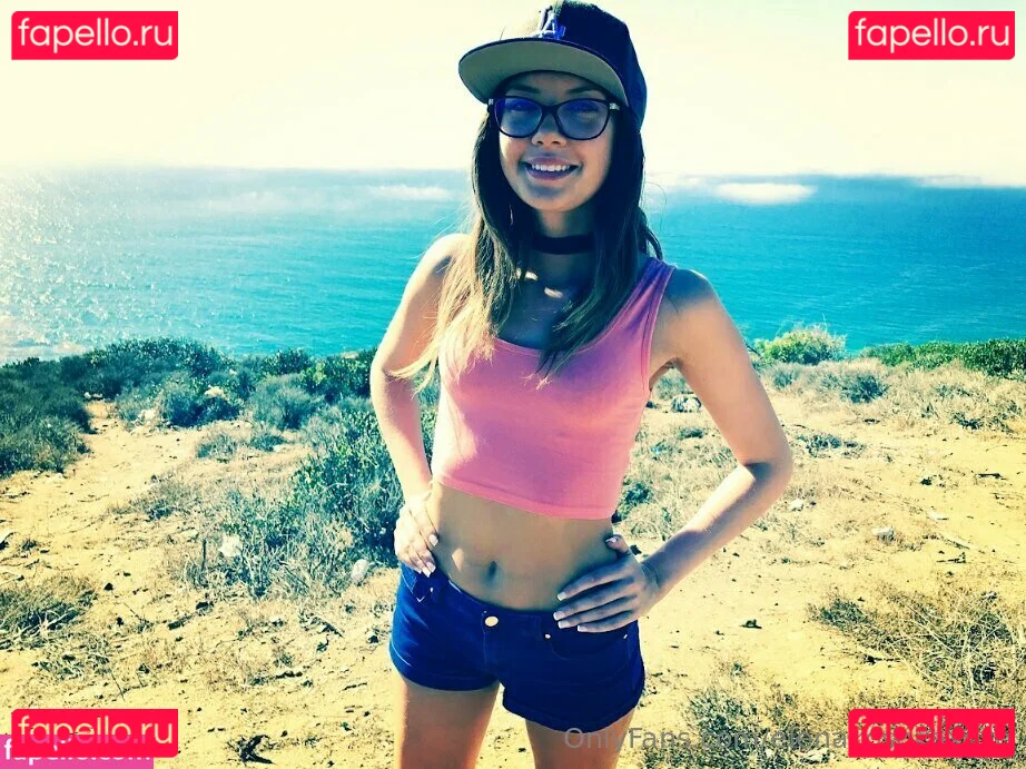 Elenakoshkaxoxo Onlyfans Photo Gallery 