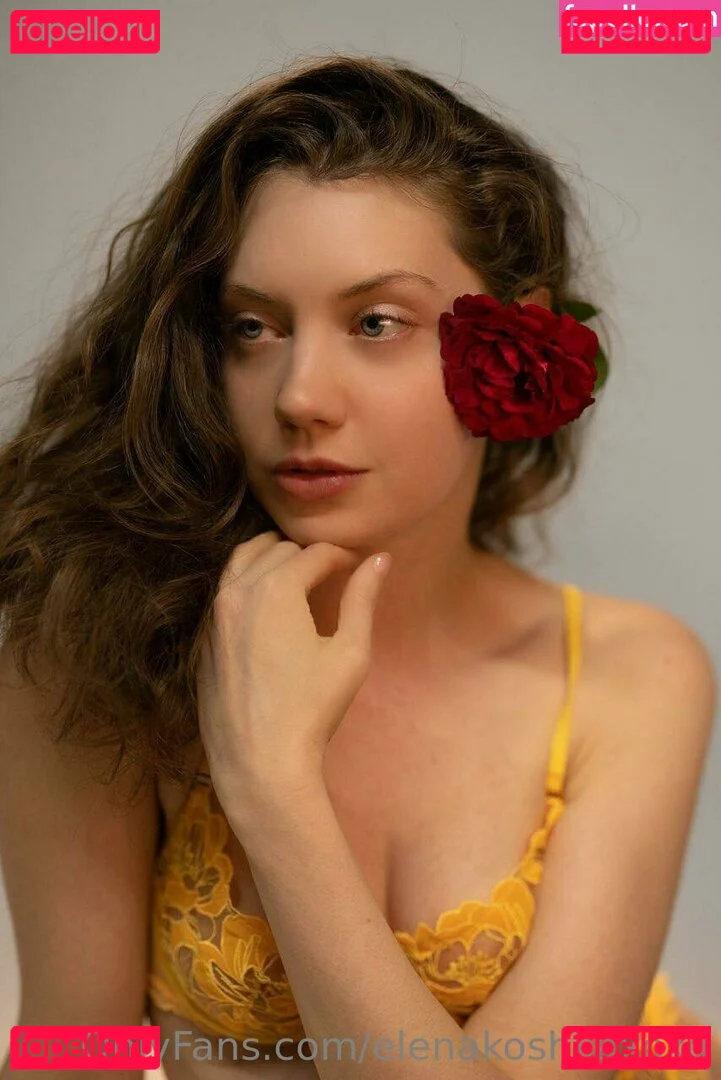 Elenakoshkaxoxo Onlyfans Photo Gallery 