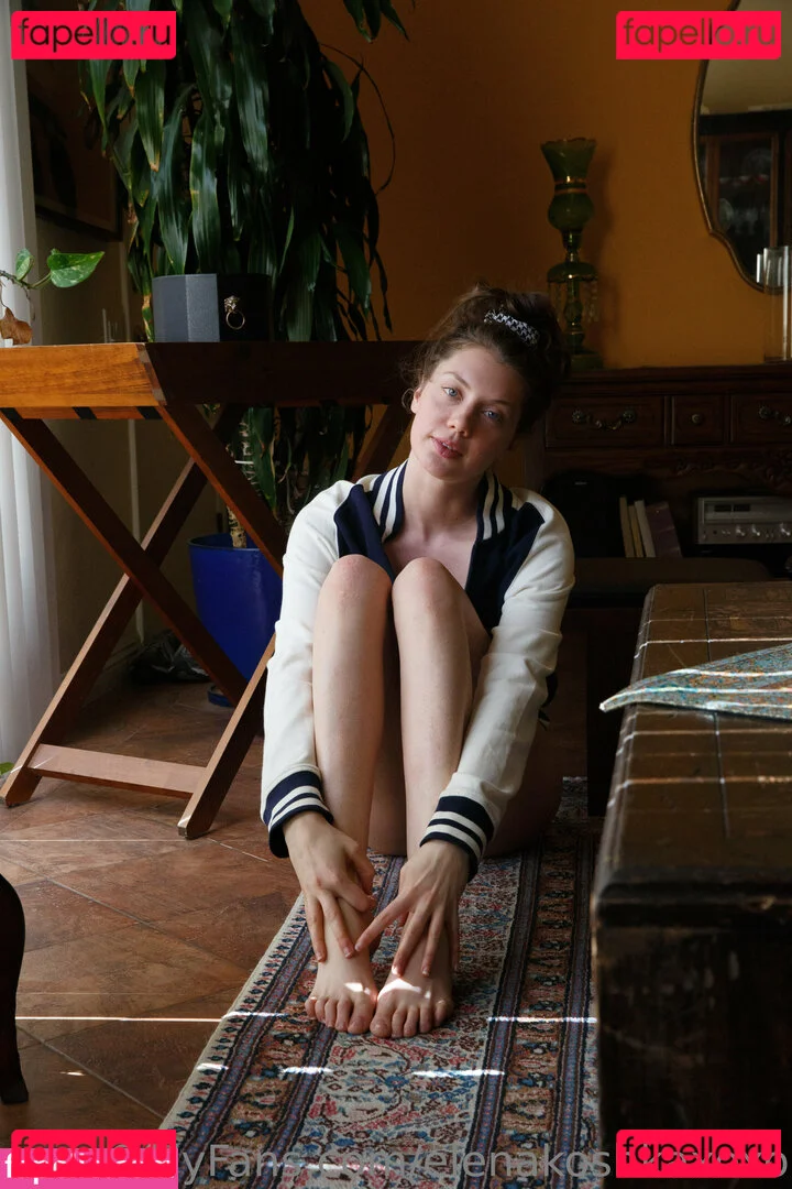 Elenakoshkaxoxo Onlyfans Photo Gallery 