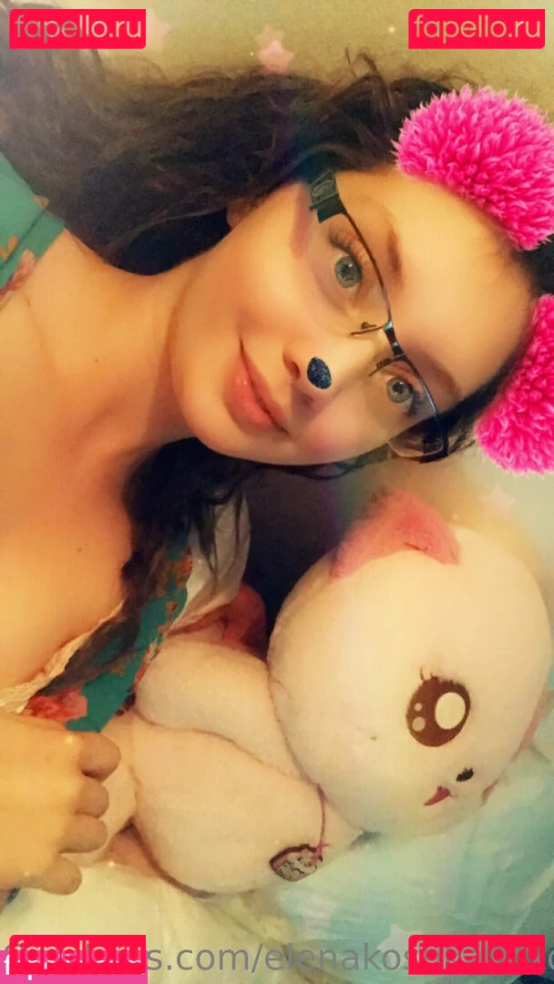 Elenakoshkaxoxo Onlyfans Photo Gallery 