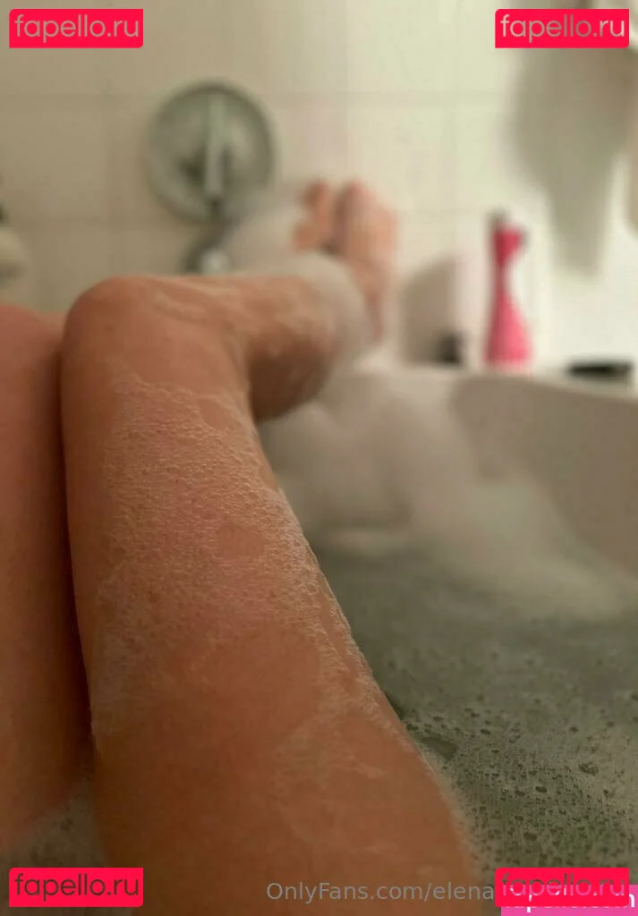 Elenakoshkaxoxo Onlyfans Photo Gallery 