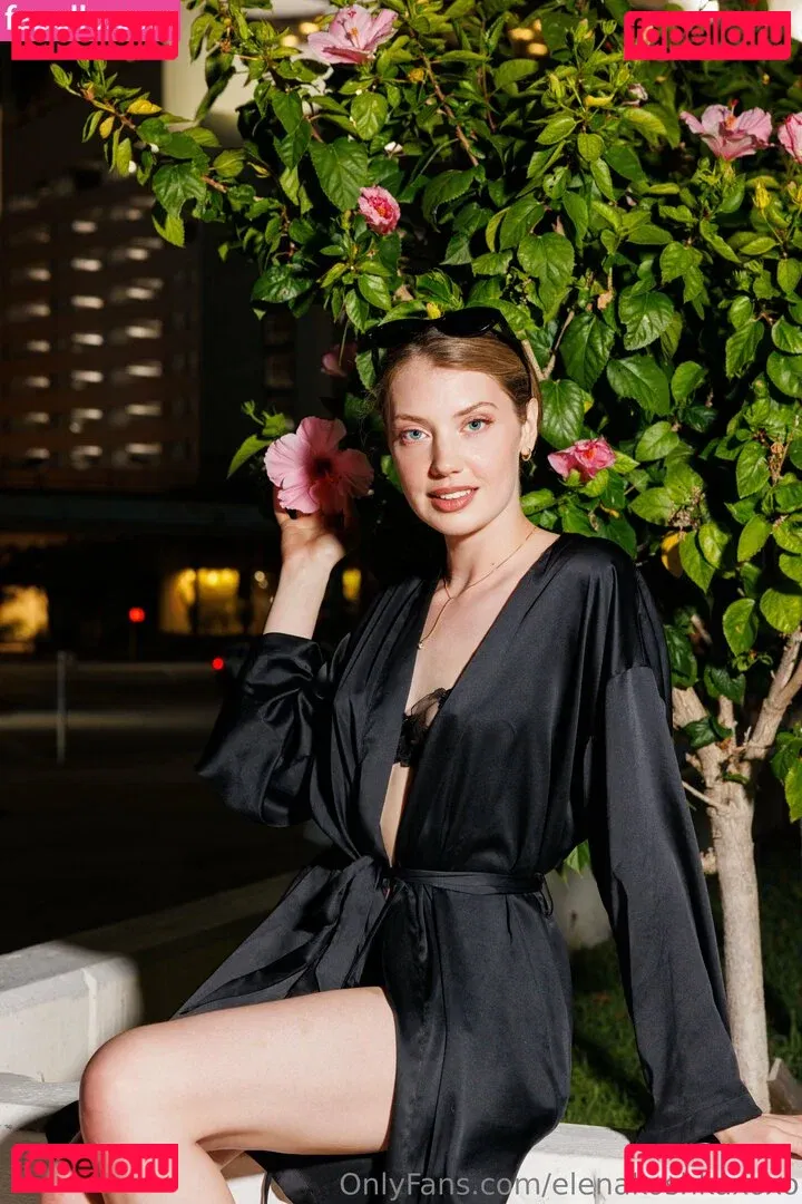 Elenakoshkaxoxo Onlyfans Photo Gallery 