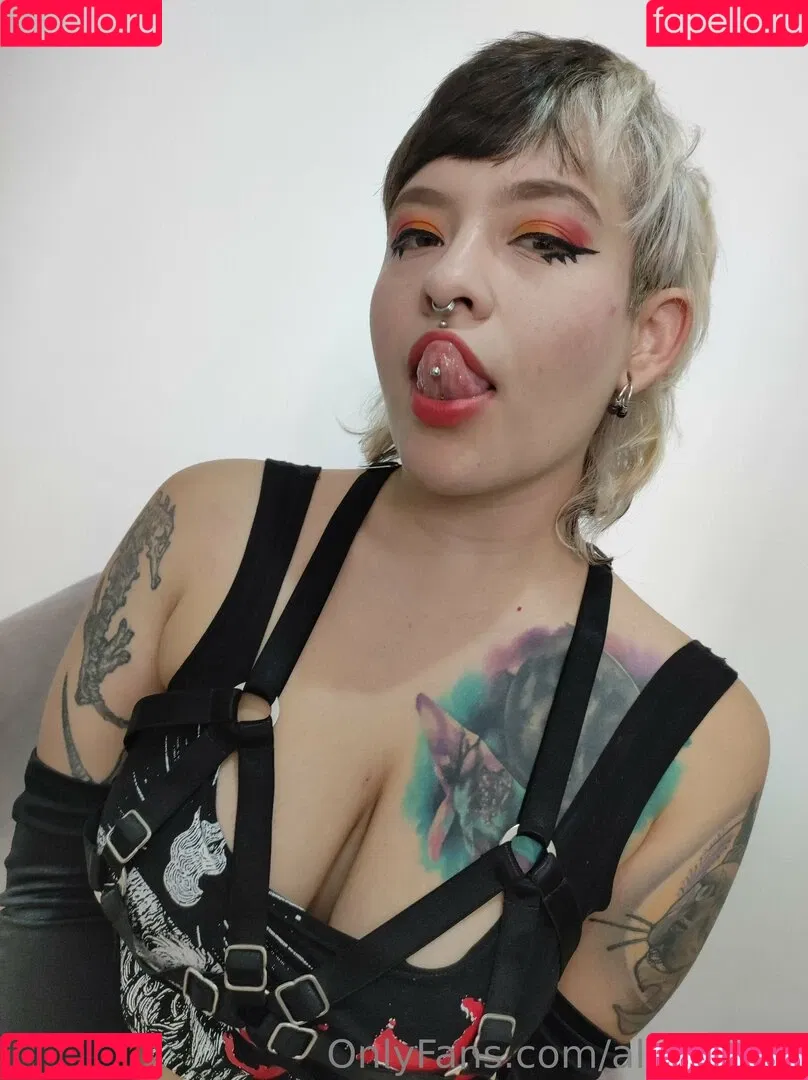 alexa_artt Onlyfans Photo Gallery 