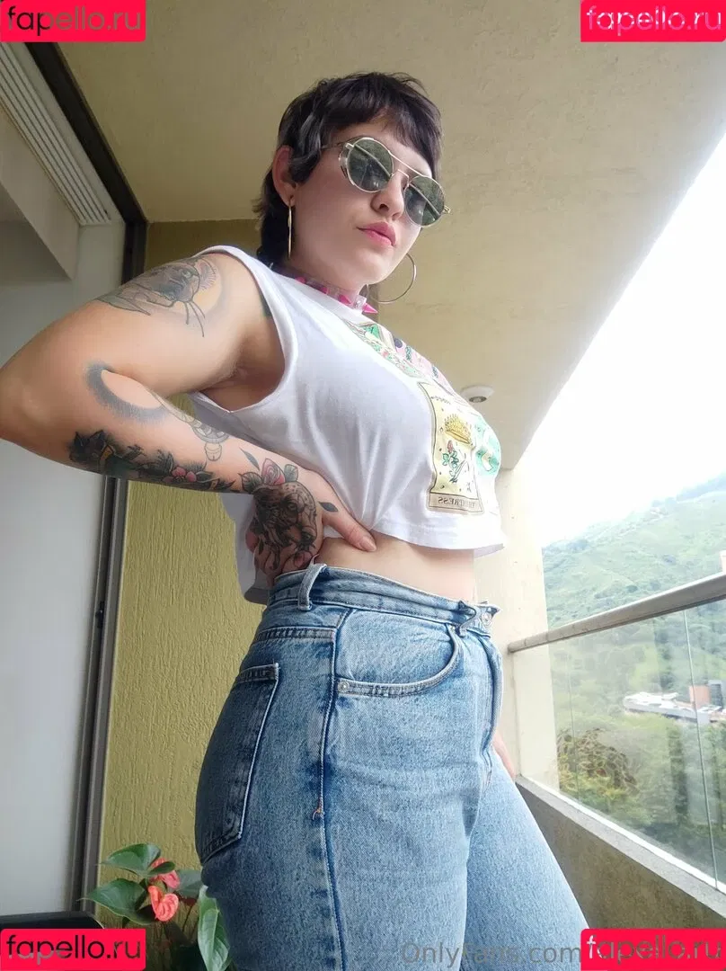 alexa_artt Onlyfans Photo Gallery 