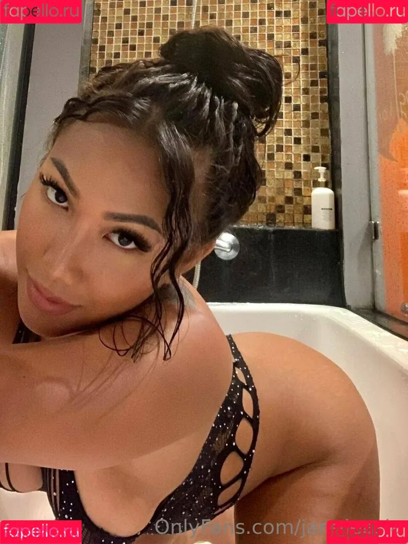 jannieasia Onlyfans Photo Gallery 