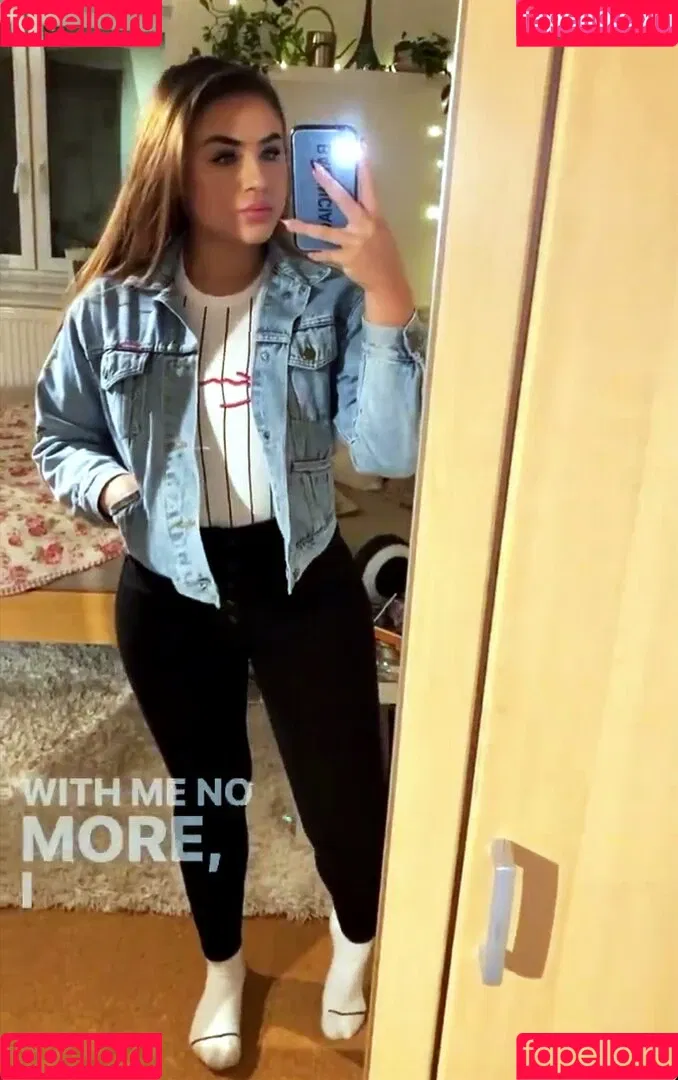 Fiona Schramm Onlyfans Photo Gallery 
