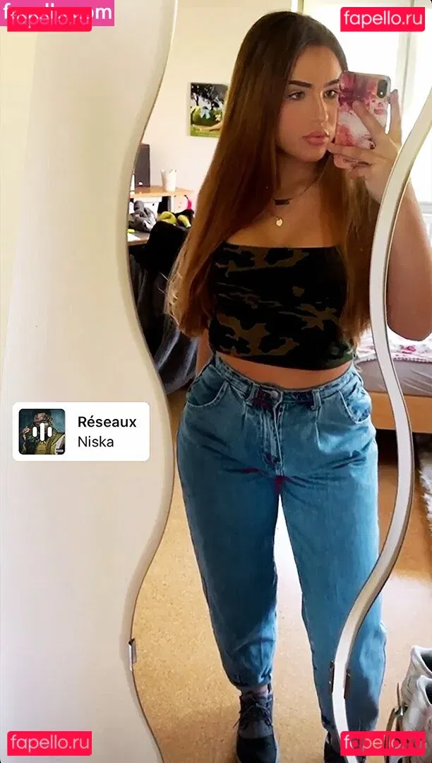 Fiona Schramm Onlyfans Photo Gallery 