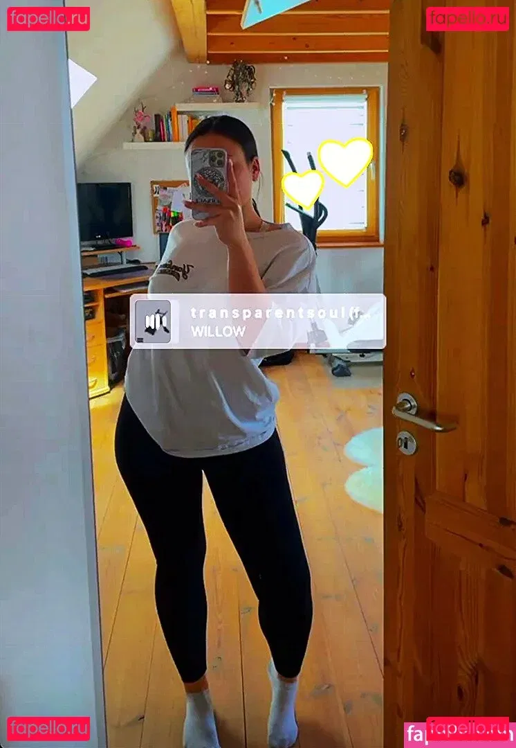 Fiona Schramm Onlyfans Photo Gallery 