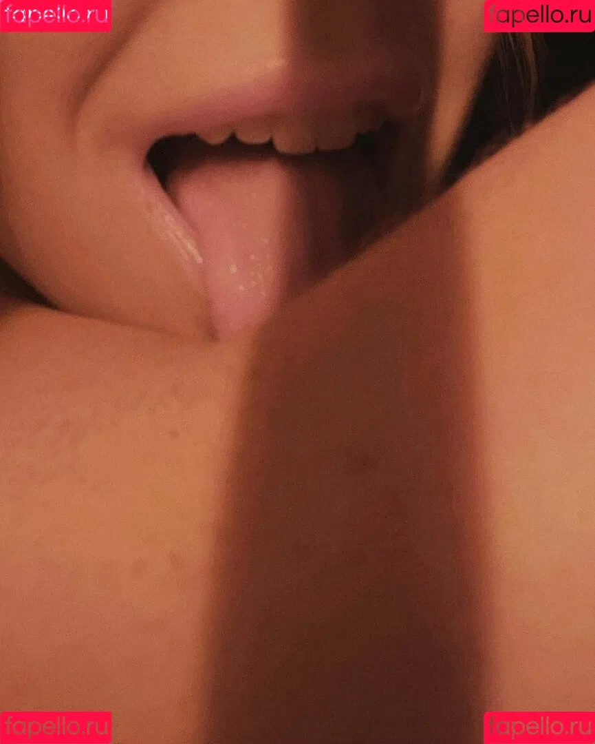 Lauren Brooks Onlyfans Photo Gallery 