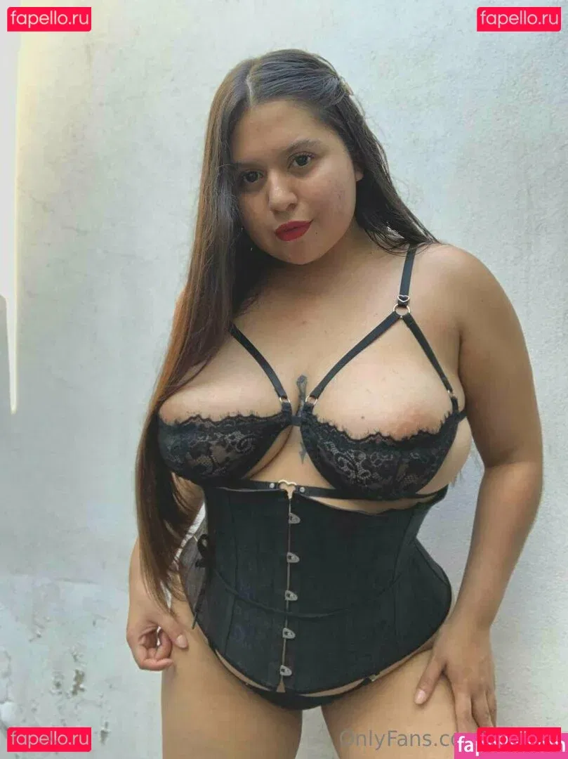 kissvip Onlyfans Photo Gallery 