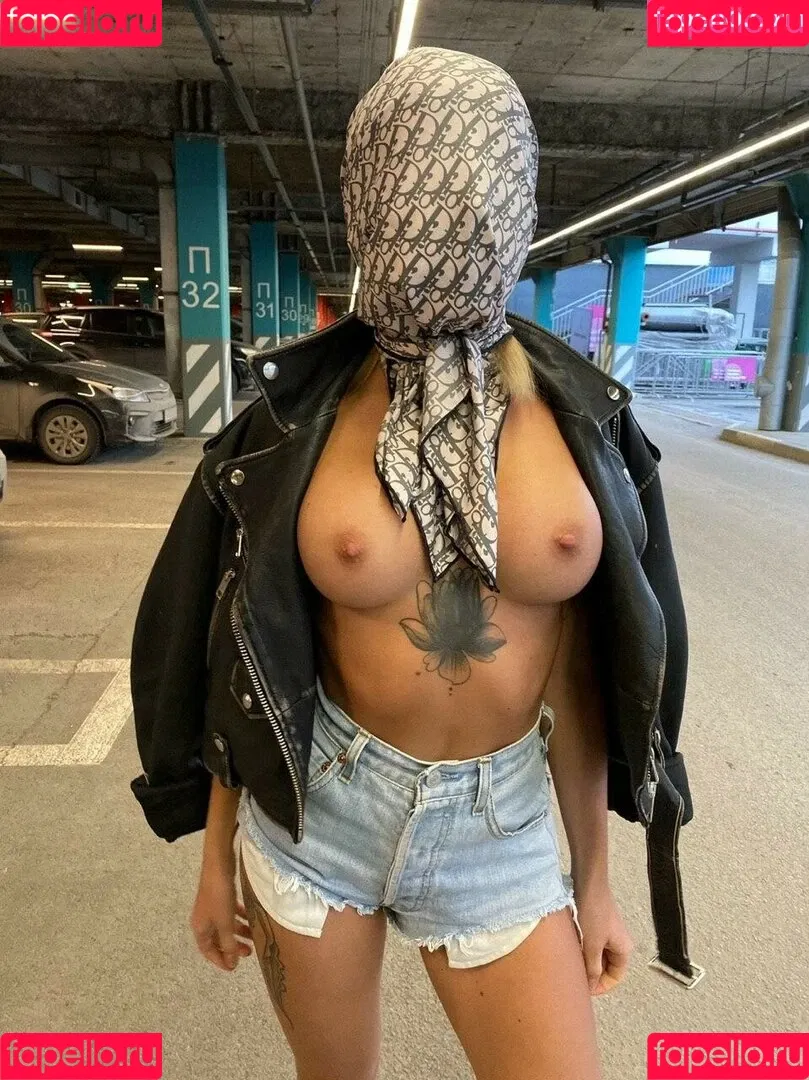 no_lesbi Onlyfans Photo Gallery 