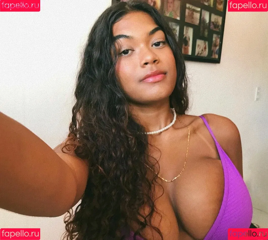 MaceiÓ Onlyfans Photo Gallery 