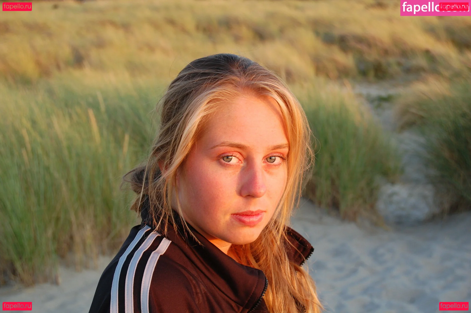 veronavandeleur Onlyfans Photo Gallery 