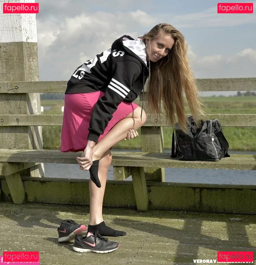 veronavandeleur Onlyfans Photo Gallery 
