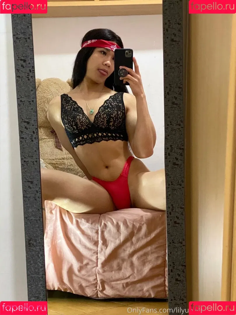 lilyuw888 Onlyfans Photo Gallery 