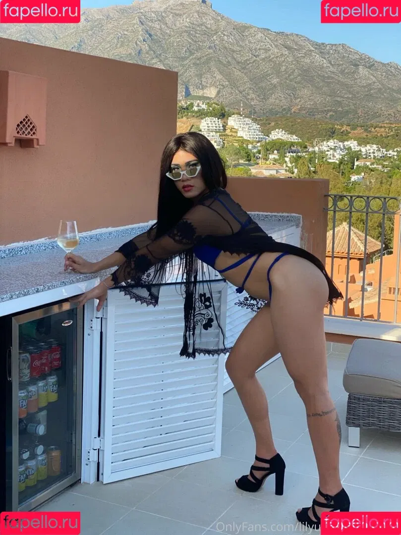 lilyuw888 Onlyfans Photo Gallery 