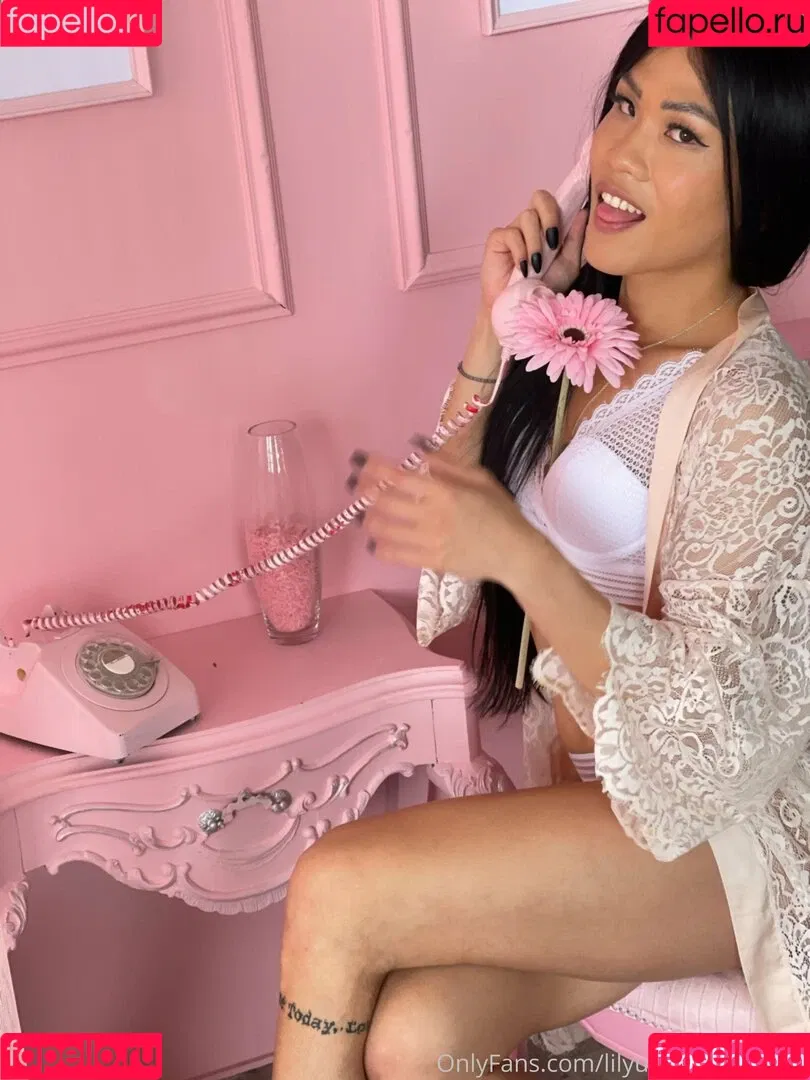 lilyuw888 Onlyfans Photo Gallery 