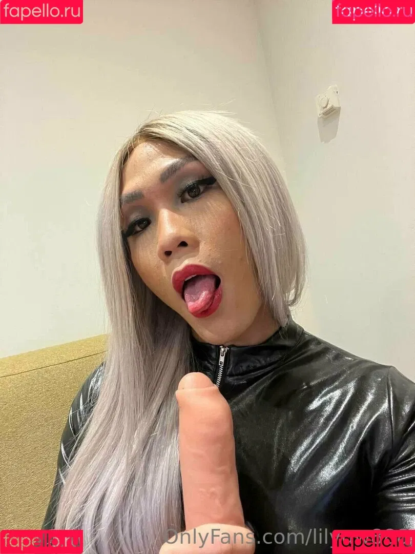 lilyuw888 Onlyfans Photo Gallery 
