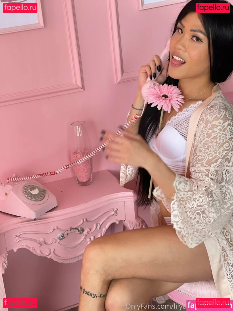 lilyuw888 Onlyfans Photo Gallery 