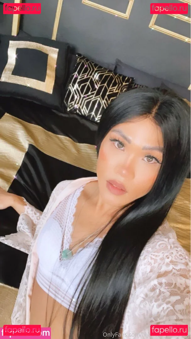 lilyuw888 Onlyfans Photo Gallery 