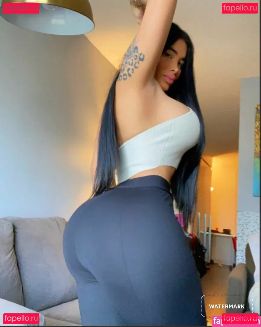 Italia Jimenez Onlyfans Photo Gallery 