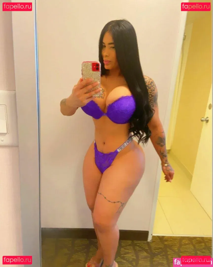 Italia Jimenez Onlyfans Photo Gallery 